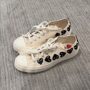 Comme Des Garçons Sneakers with Black Heart Design